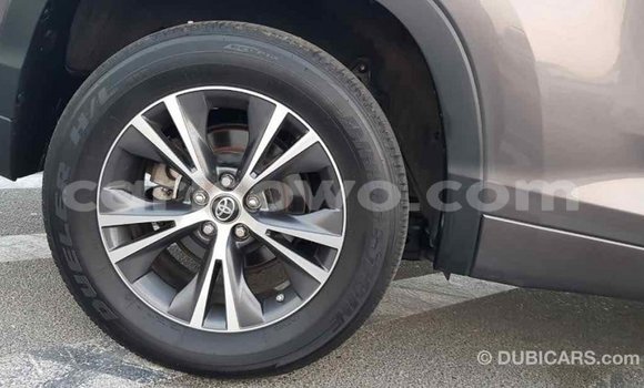 Ra Imported Toyota Highlander Miiran Ọkọ̀ in Import - Dubai ni Benin Ra Imported Toyota Highlander Miiran Ọkọ̀ in Import - Dubai ni Benin