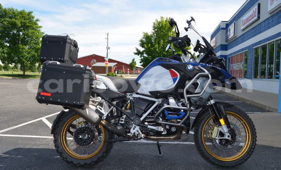 Acheter Occasion Moto BMW R1200GS Adventure Autre à Cotonou, Benin