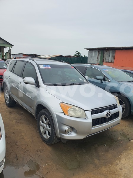 Big with watermark toyota rav4 benin cotonou 24895