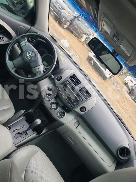 Big with watermark toyota rav4 benin cotonou 24895
