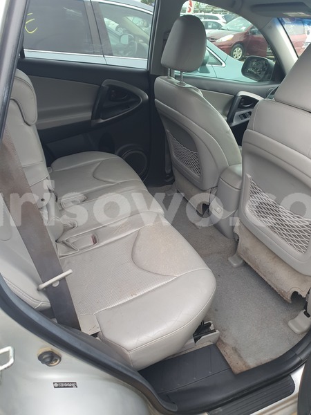 Big with watermark toyota rav4 benin cotonou 24895