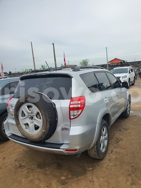 Big with watermark toyota rav4 benin cotonou 24895