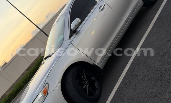 Acheter Occasion Voiture Toyota Camry Gris à Abomey Calavi, Benin Acheter Occasion Voiture Toyota Camry Gris à Abomey Calavi, Benin