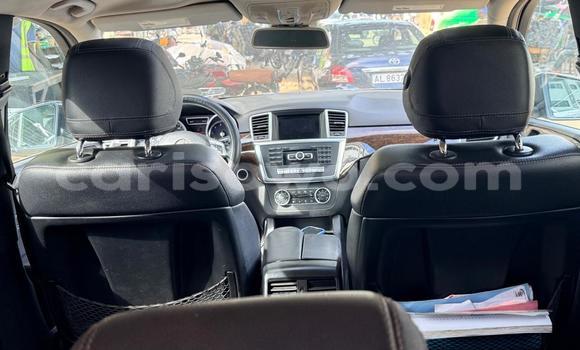 Acheter Occasion Voiture Mercedes-Benz ML–Class Noir à Cotonou, Benin Acheter Occasion Voiture Mercedes-Benz ML–Class Noir à Cotonou, Benin