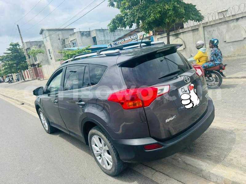 Big with watermark toyota rav4 benin cotonou 24906