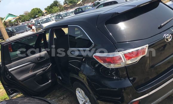 Ra Imported Toyota Highlander Black Ọkọ̀ in Cotonou ni Benin Ra Imported Toyota Highlander Black Ọkọ̀ in Cotonou ni Benin