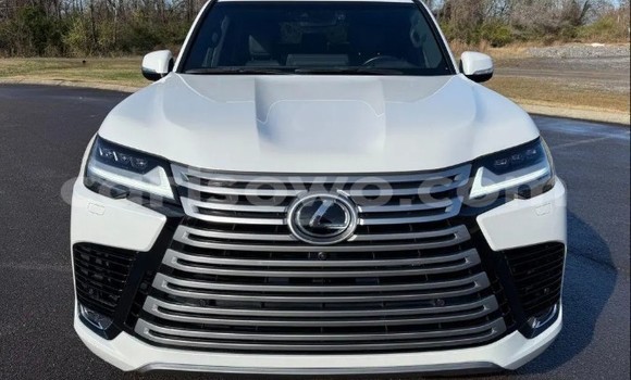 Acheter Occasion Voiture Lexus LX Blanc à Dassa–Zoumé, Benin