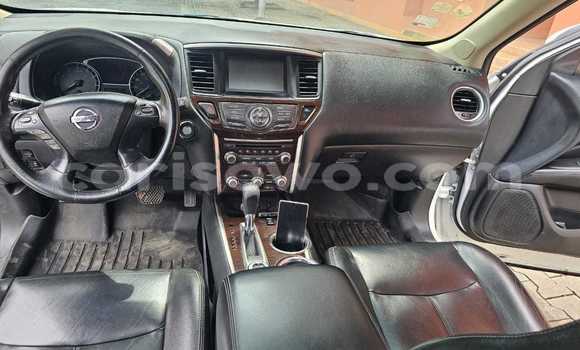 Buy New Nissan Pathfinder Other Car in Cotonou in Benign Buy New Nissan Pathfinder Other Car in Cotonou in Benign