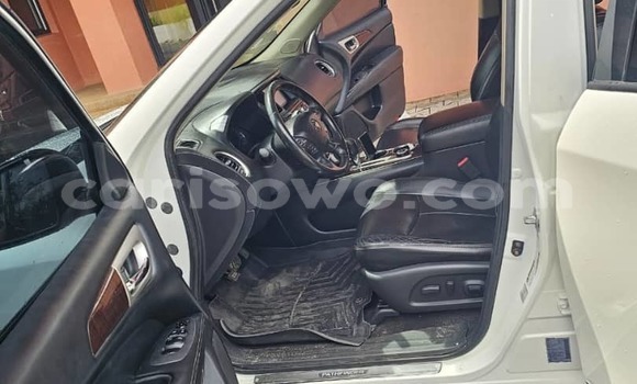 Buy New Nissan Pathfinder Other Car in Cotonou in Benign Buy New Nissan Pathfinder Other Car in Cotonou in Benign