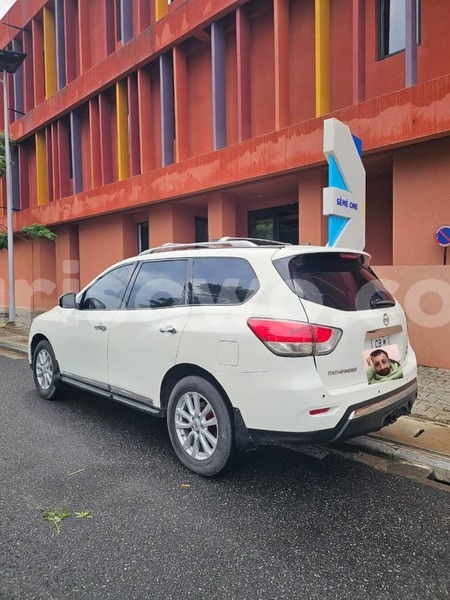 Big with watermark nissan pathfinder benin cotonou 24917