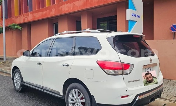 Buy New Nissan Pathfinder Other Car in Cotonou in Benign Buy New Nissan Pathfinder Other Car in Cotonou in Benign