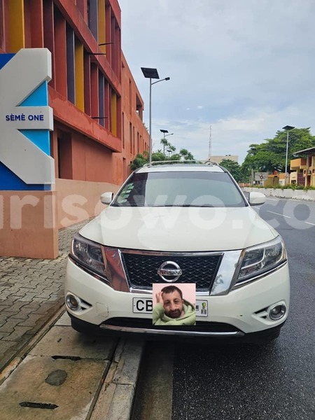 Big with watermark nissan pathfinder benin cotonou 24917