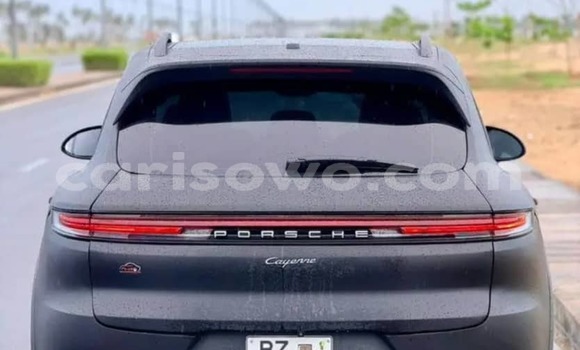 Acheter Occasion Voiture Porsche 718 Cayman Noir à Cotonou, Benin
