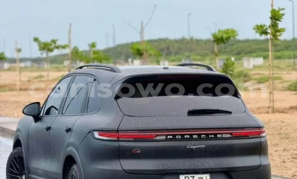 Acheter Occasion Voiture Porsche 718 Cayman Noir à Cotonou, Benin Acheter Occasion Voiture Porsche 718 Cayman Noir à Cotonou, Benin