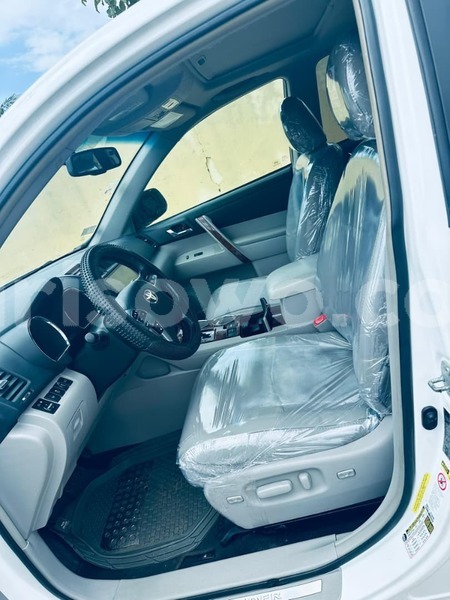 Big with watermark toyota highlander benin cotonou 24930