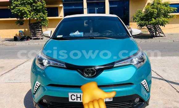Acheter Occasion Voiture Toyota C-HR Other à Cotonou, Benin Acheter Occasion Voiture Toyota C-HR Other à Cotonou, Benin