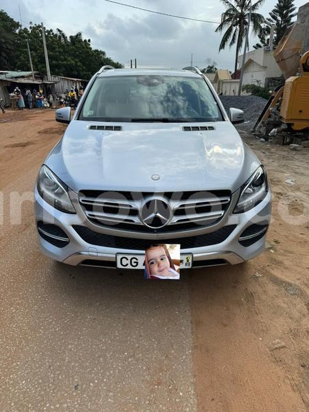 Big with watermark mercedes benz gle benin cotonou 24941
