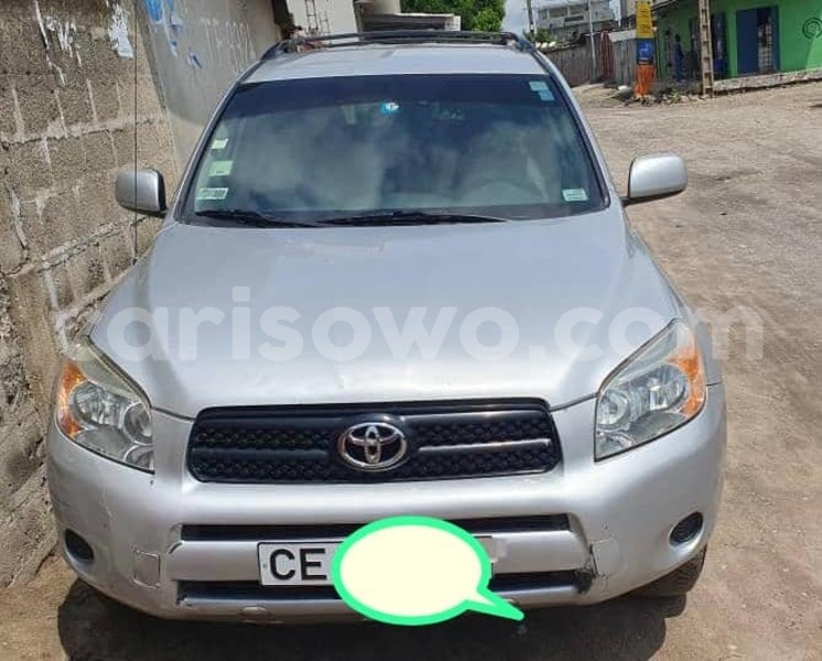 Big with watermark toyota rav4 benin cotonou 24942