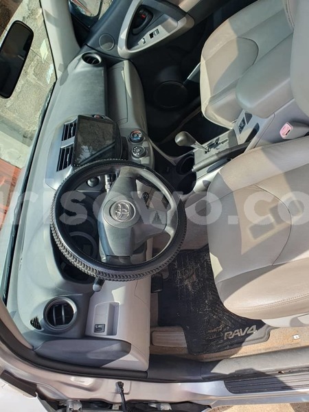 Big with watermark toyota rav4 benin cotonou 24942
