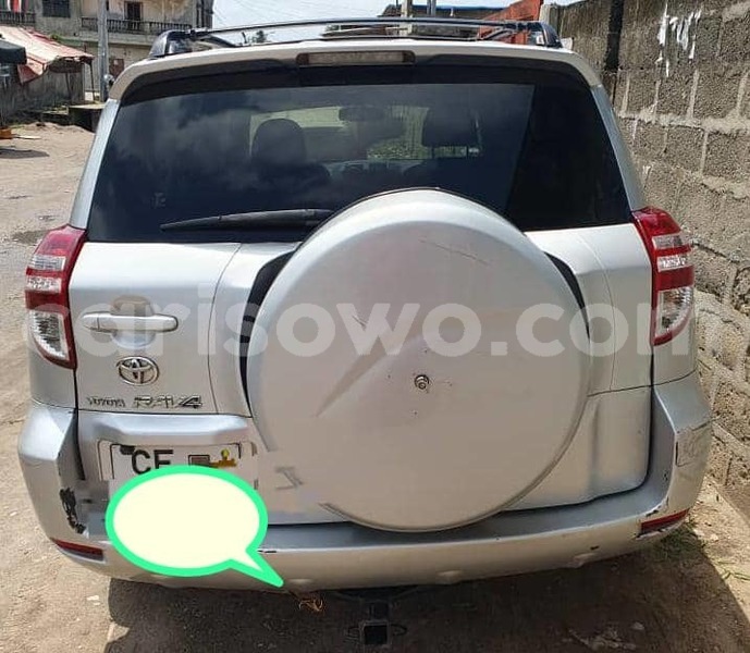 Big with watermark toyota rav4 benin cotonou 24942