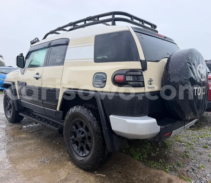 Big with watermark toyota fj cruiser benin cotonou 24956
