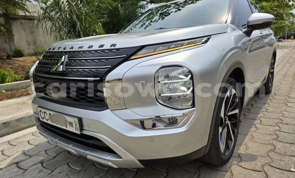 Acheter Occasion Voiture Mitsubishi Outlander Other à Cotonou, Benin Acheter Occasion Voiture Mitsubishi Outlander Other à Cotonou, Benin