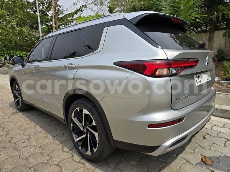 Big with watermark mitsubishi outlander benin cotonou 24964