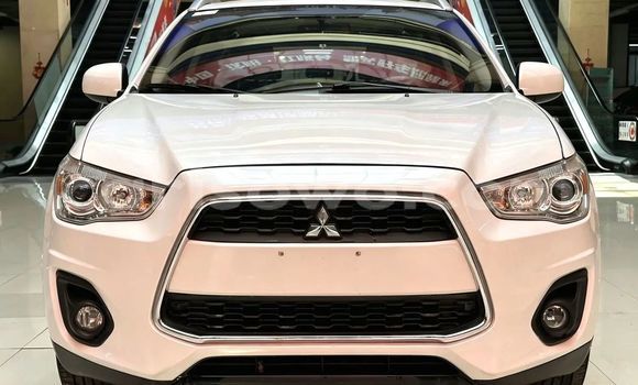 Acheter Occasion Voiture Mitsubishi ASX Blanc à Abomey Calavi, Benin Acheter Occasion Voiture Mitsubishi ASX Blanc à Abomey Calavi, Benin
