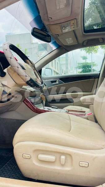 Big with watermark toyota avalon benin cotonou 24972