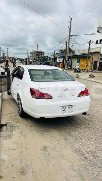 Big with watermark toyota avalon benin cotonou 24972