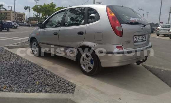 Acheter Occasion Voiture Nissan Tino Gris à Cotonou, Benin Acheter Occasion Voiture Nissan Tino Gris à Cotonou, Benin