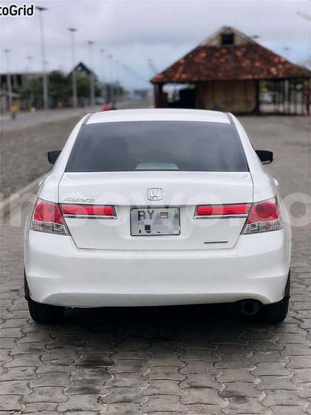 Big with watermark honda accord benin cotonou 24980