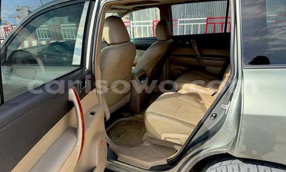 Acheter Occasion Voiture Toyota Highlander Autre à Cotonou, Benin Acheter Occasion Voiture Toyota Highlander Autre à Cotonou, Benin