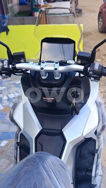Big with watermark honda x adv benin cotonou 24986