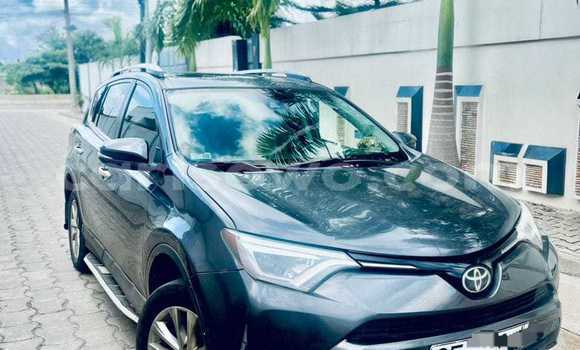 Acheter Occasion Voiture Toyota RAV4 Noir à Cotonou, Benin