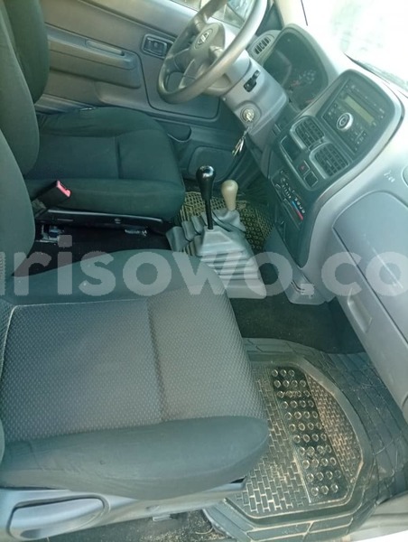 Big with watermark nissan hardbody benin cotonou 24998