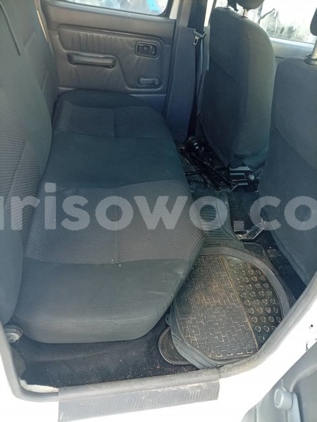 Big with watermark nissan hardbody benin cotonou 24998