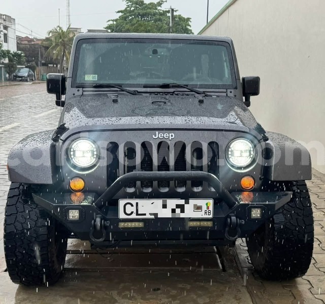 Big with watermark jeep wrangler benin cotonou 25008