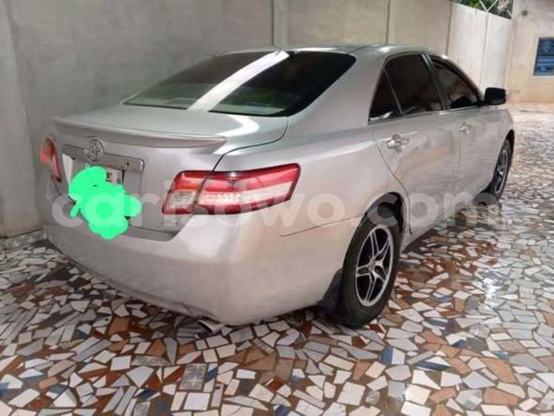Big with watermark toyota camry benin abomey calavi 25010