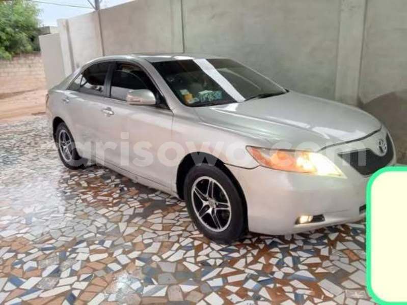 Big with watermark toyota camry benin abomey calavi 25010