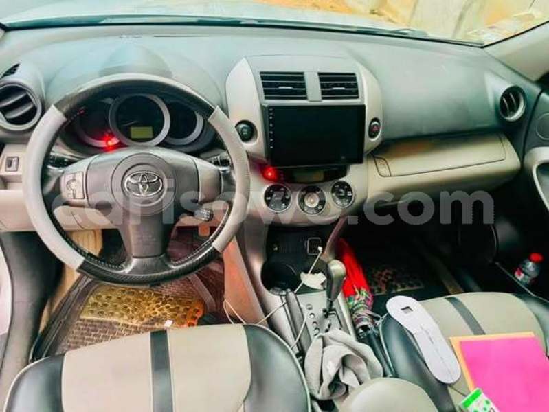 Big with watermark toyota camry benin abomey calavi 25010