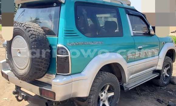 Acheter Occasion Voiture Toyota Prado Autre à Abomey Calavi, Benin Acheter Occasion Voiture Toyota Prado Autre à Abomey Calavi, Benin