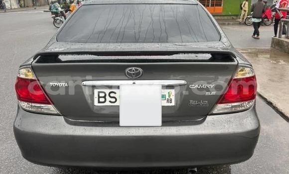 Acheter Occasion Voiture Toyota Camry Marron à Cotonou, Benin