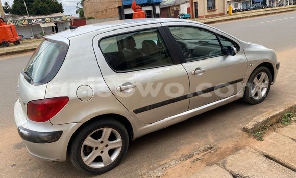 Ra Àlòkù Peugeot 307 Silver Ọkọ̀ in Cotonou ni Benin Ra Àlòkù Peugeot 307 Silver Ọkọ̀ in Cotonou ni Benin