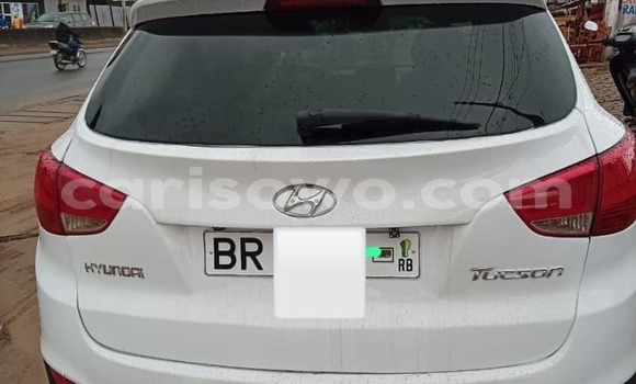 Acheter Occasion Voiture Hyundai Tucson Blanc à Cotonou, Benin