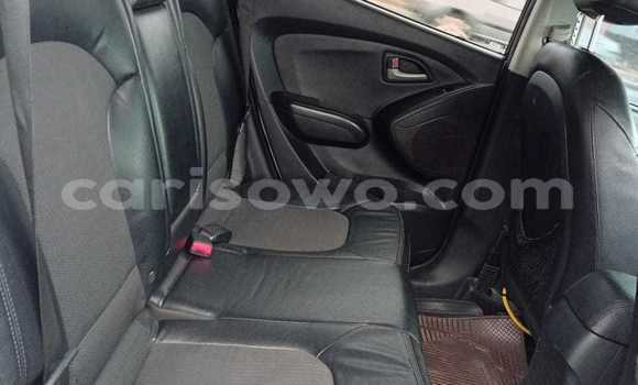 Ra Àlòkù Hyundai Tucson funfun Ọkọ̀ in Cotonou ni Benin Ra Àlòkù Hyundai Tucson funfun Ọkọ̀ in Cotonou ni Benin