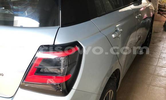 Acheter Neuf Voiture Suzuki Swift Autre à Cotonou, Benin Acheter Neuf Voiture Suzuki Swift Autre à Cotonou, Benin