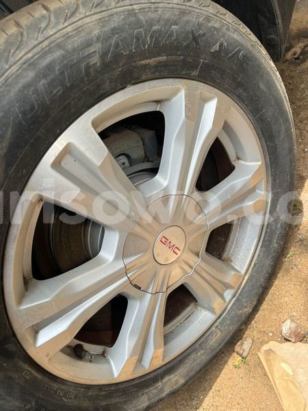 Big with watermark gmc terrain benin cotonou 25051
