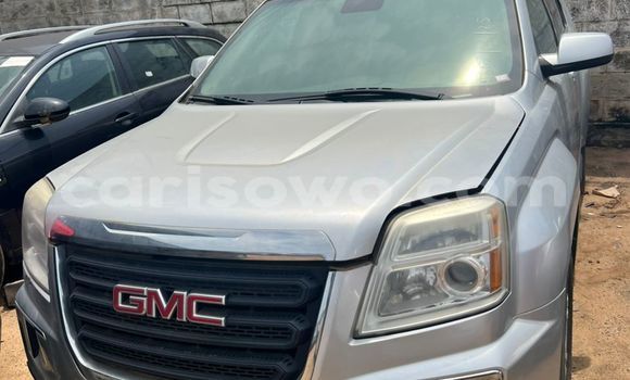 Acheter Occasion Voiture GMC Terrain Gris à Cotonou, Benin Acheter Occasion Voiture GMC Terrain Gris à Cotonou, Benin