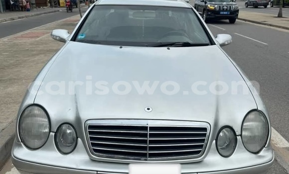 Acheter Occasion Voiture Mercedes-Benz CLK-klasse Gris à Cotonou, Benin